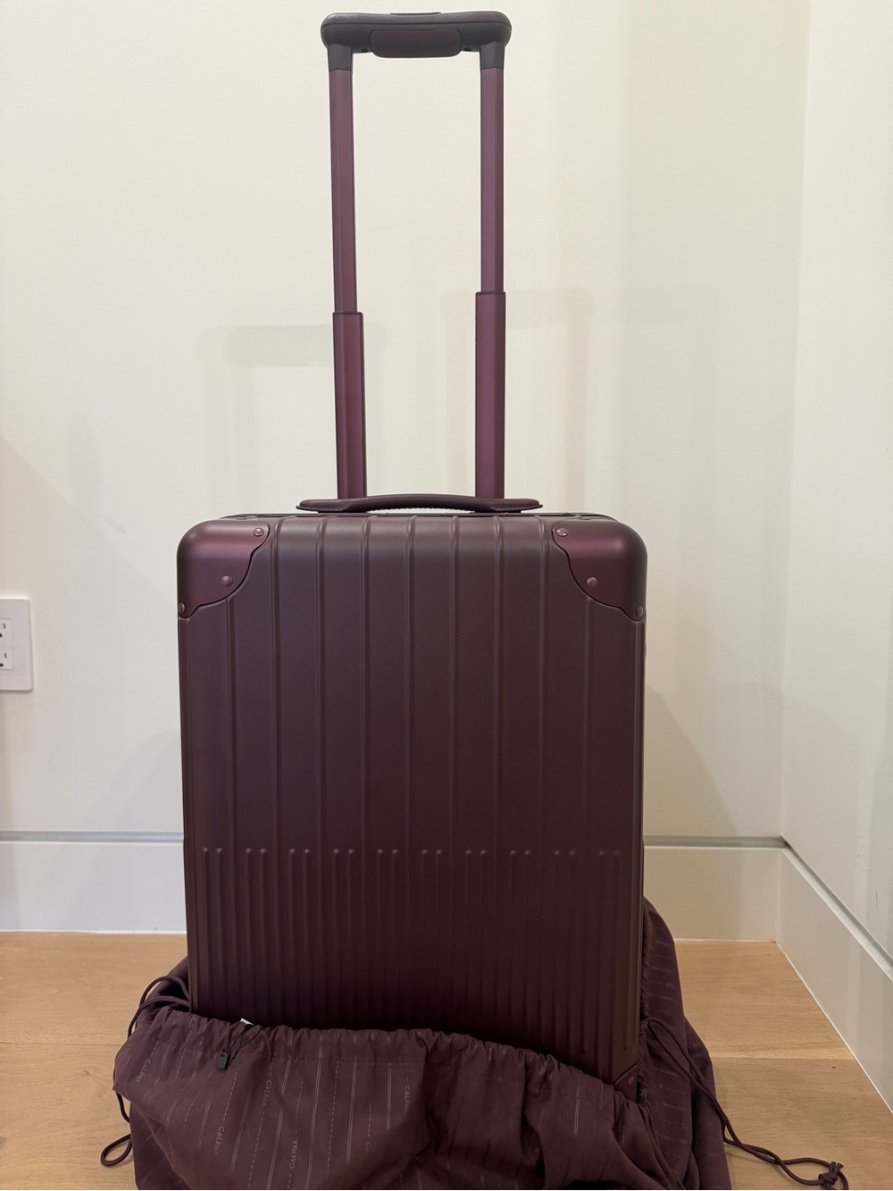 CALPAK Vault Carry On Luggage in Dark Cherry - Picture 1 of 7